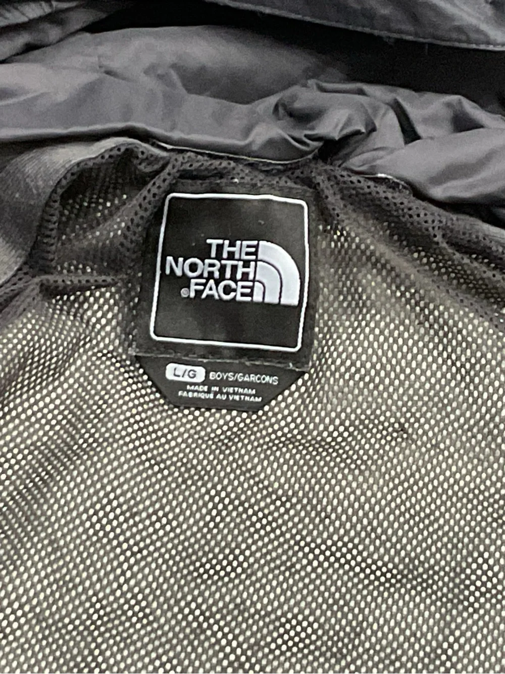 The North Face Boys Rain Jacket Size L Like New